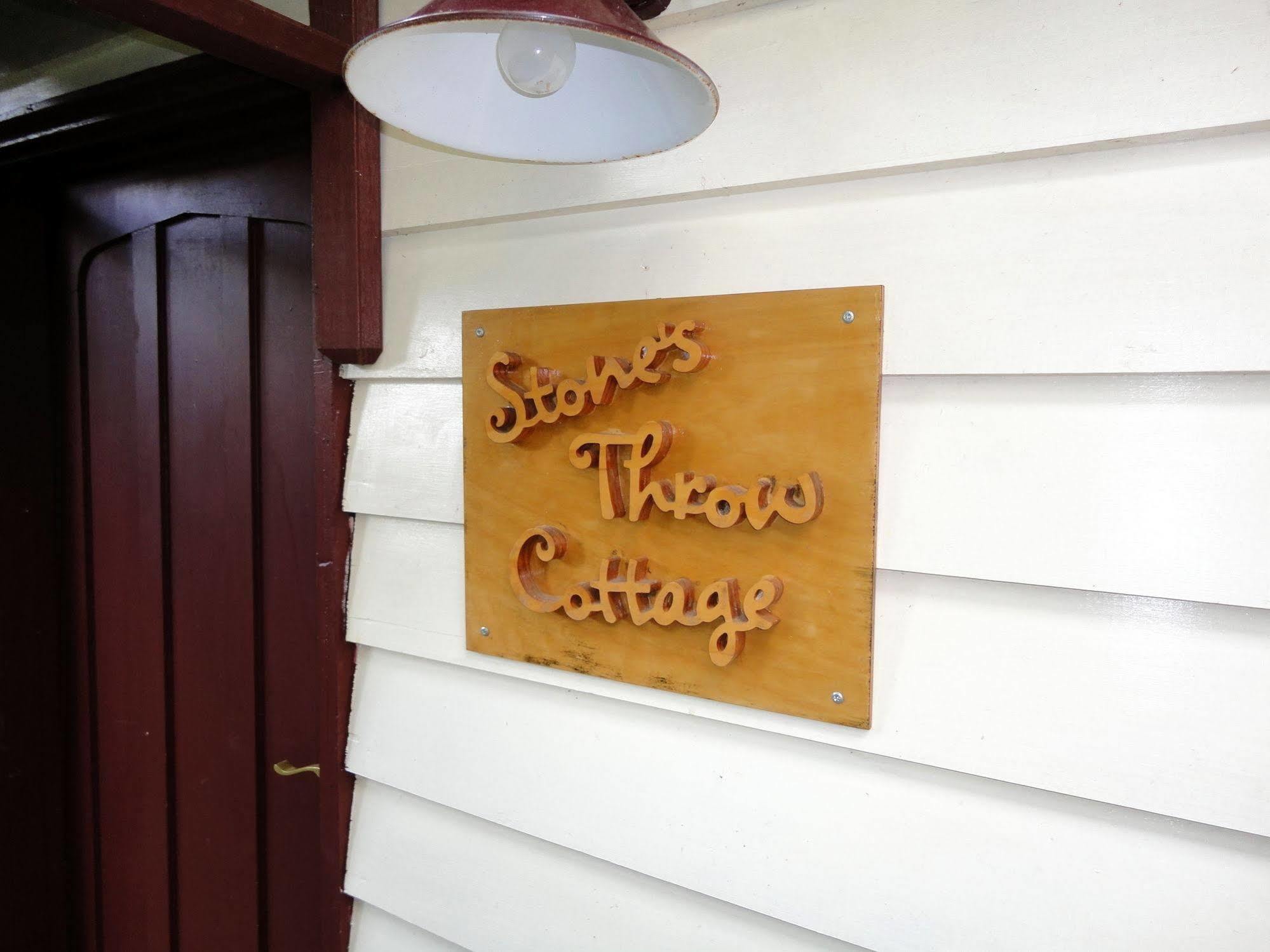 Stone'S Throw Cottage Bed And Breakfast Belgrave Zewnętrze zdjęcie